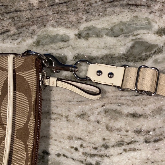 Coach purse NWOT - Picture 12 of 13